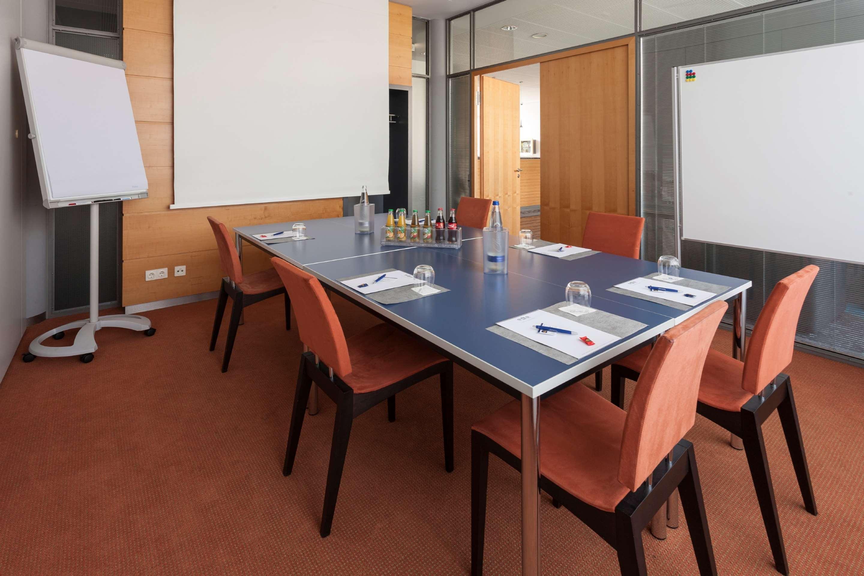 Best Western Hotel Am Europaplatz Koenigsbrunn Exterior photo